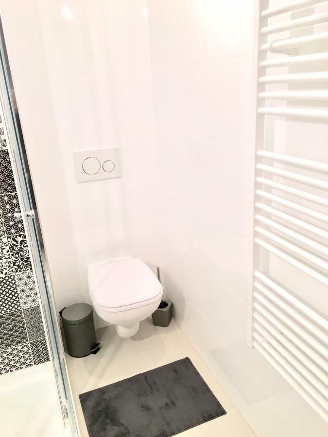 Apartman 2+Kk Dolni Morava Luaran gambar