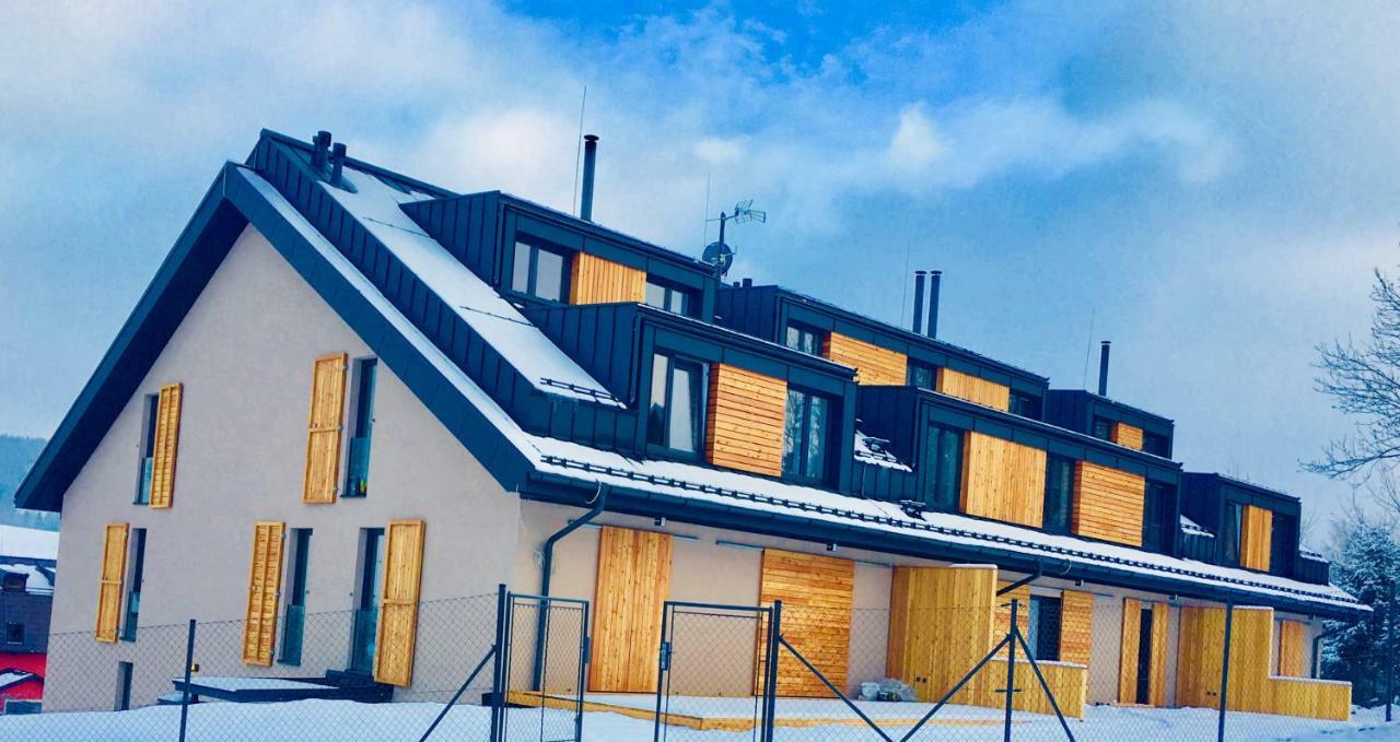 Apartman 2+Kk Dolni Morava Luaran gambar
